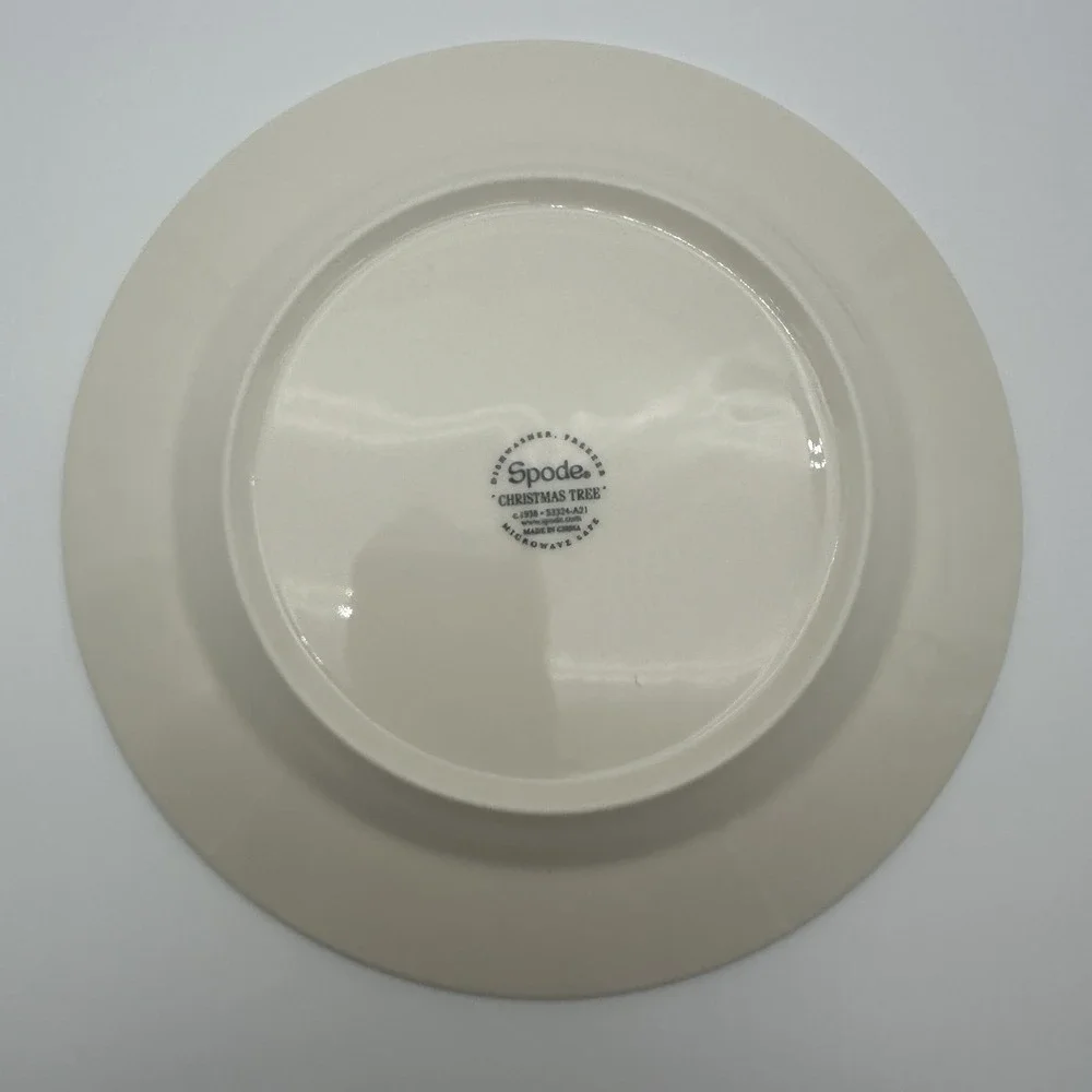 Set Of 4 Vintage Spode Christmas Tree Dessert Salad Plates  (4) 7 3/4